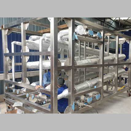 Pneumatic hydrostatic testing